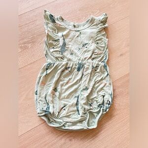 Kyte Baby Bubble Romper - Sage Shark - Size 12-18 Months
